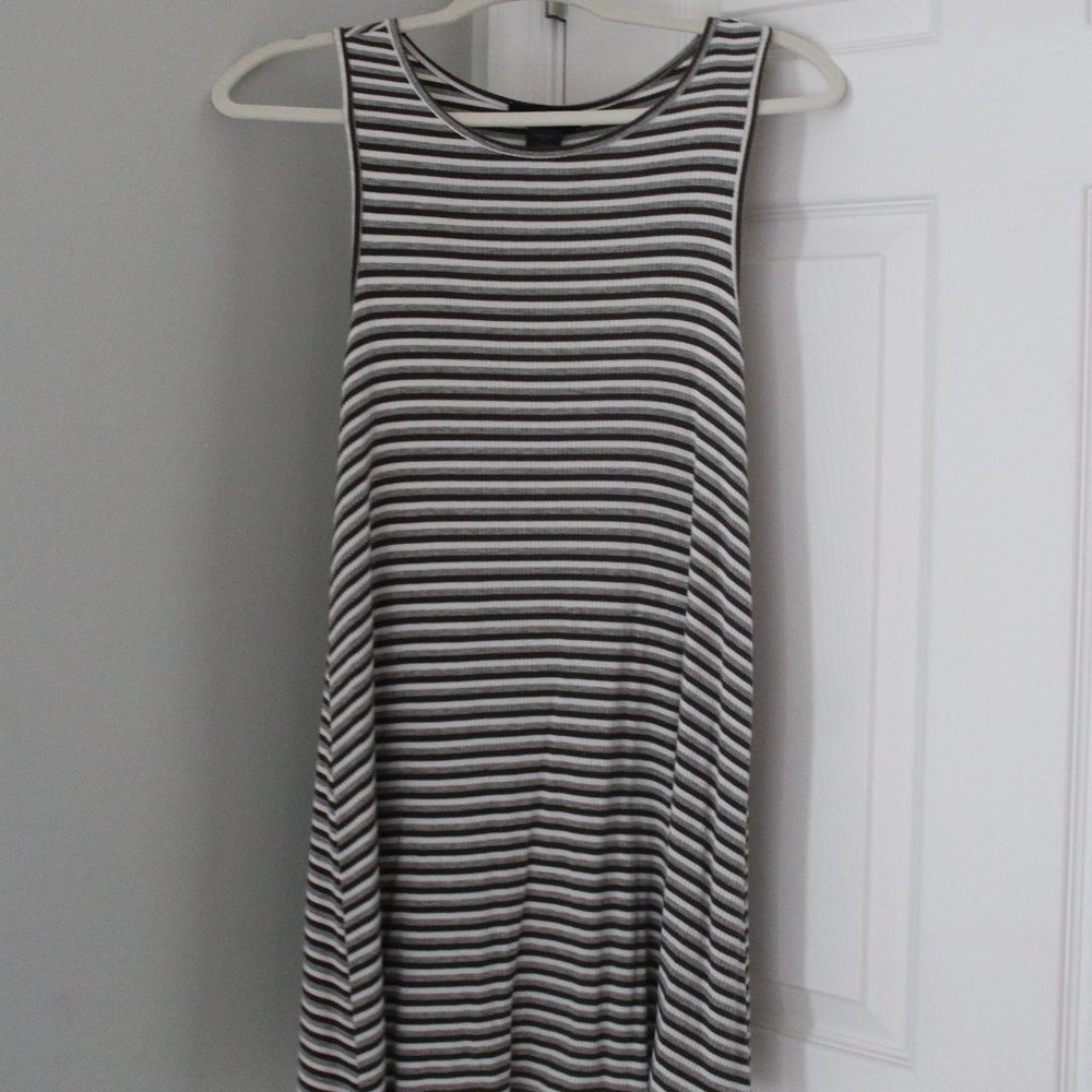 Bundle of 4 Cotton dresses/rompers